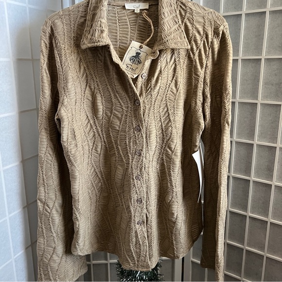 easel Tops - Easel Textured Brown Taupe Button-Down Shirt